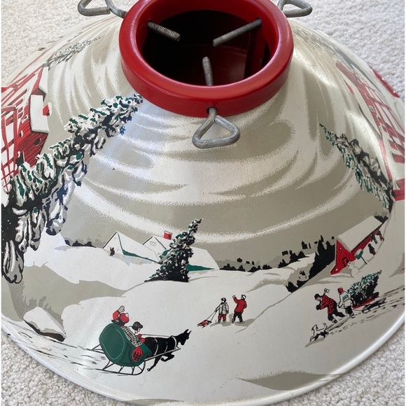 Vintage Coloramic Tin Litho Christmas Tree Stand - Picture 2 of 6